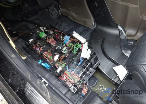 2019 Mercedes-Benz E 300 4Matic from USA, damaged, VIN WDDZF4KB7KA535843